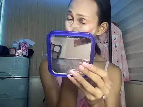 Snapshot of Sunkissed_seductress chatting on 04/16/26, 08:20 Sunkissed seductress online show from 04/16/26, 08:20