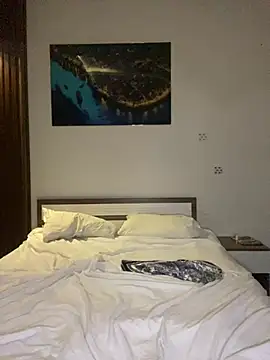 Snapshot of KristieKitty chatting on 03/27/26, 01:22 KristieKitty online show from 03/27/26, 01:22