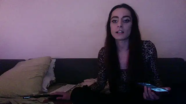 Snapshot of chiara-mario chatting on 04/18/26, 07:07 chiara-mario online show from 04/18/26, 07:07