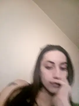 Snapshot of chiara-mario chatting on 05/04/26, 03:52 chiara-mario online show from 05/04/26, 03:52