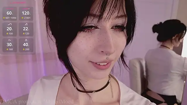 Snapshot of MutedMood_ chatting on 05/28/26, 12:46 MutedMood online show from 05/28/26, 12:46