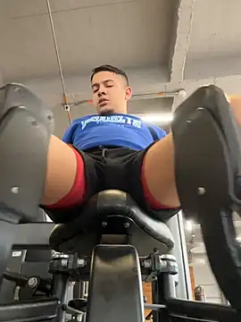 Snapshot of OliverTabordaa chatting on 03/18/26, 08:12 OliverTabordaa online show from 03/18/26, 08:12