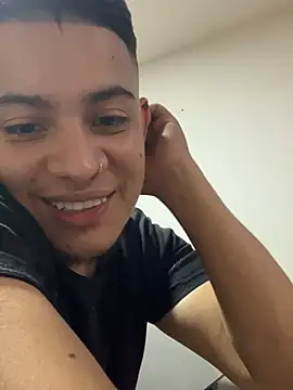 Snapshot of OliverTabordaa chatting on 04/01/26, 09:23 OliverTabordaa online show from 04/01/26, 09:23