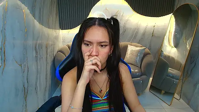 candy sky r online show from 07/11/26, 03:09
