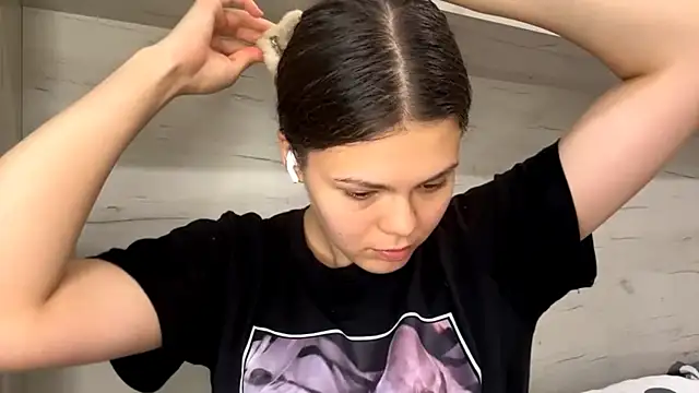 Snapshot of BlinkingDross chatting on 04/07/26, 10:15 BlinkingDross online show from 04/07/26, 10:15