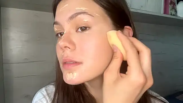 Snapshot of BlinkingDross chatting on 04/13/26, 09:48 BlinkingDross online show from 04/13/26, 09:48