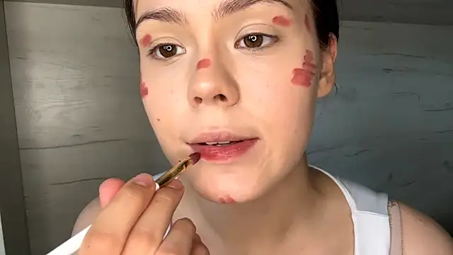 Snapshot of BlinkingDross chatting on 04/14/26, 09:59 BlinkingDross online show from 04/14/26, 09:59