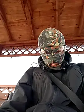 Snapshot of Polishboyek chatting on 03/16/26, 02:21 Polishboyek online show from 03/16/26, 02:21