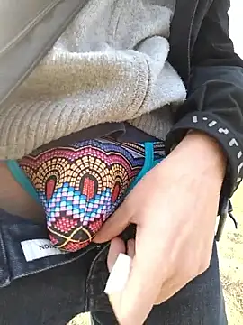 Snapshot of Polishboyek chatting on 04/02/26, 02:37 Polishboyek online show from 04/02/26, 02:37