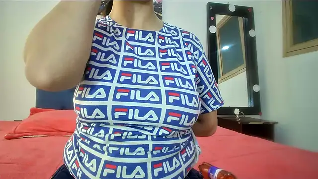 Snapshot of HIMAWARY_SOIN5 chatting on 04/20/26, 01:36 HIMAWARY SOIN5 online show from 04/20/26, 01:36