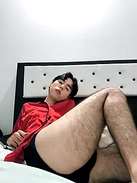 Snapshot of Lucca__555 chatting on 03/13/26, 02:07 Lucca 555 online show from 03/13/26, 02:07