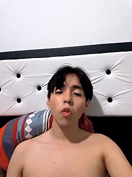 Snapshot of Lucca__555 chatting on 03/23/26, 02:15 Lucca 555 online show from 03/23/26, 02:15