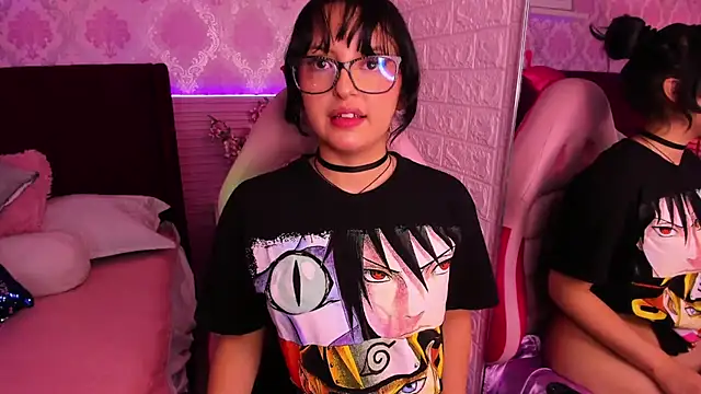 Snapshot of Jade_rous chatting on 04/01/26, 01:41 Jade rous online show from 04/01/26, 01:41