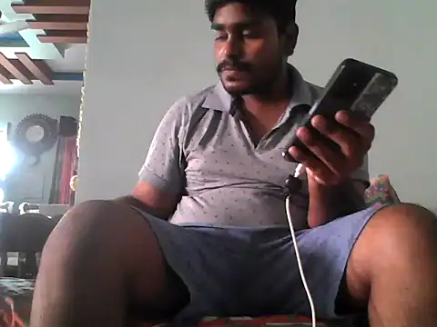 Snapshot of Foxboy65 chatting on 03/30/26, 09:21 Foxboy65 online show from 03/30/26, 09:21