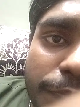 Snapshot of Foxboy65 chatting on 04/20/26, 01:36 Foxboy65 online show from 04/20/26, 01:36