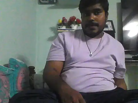 Snapshot of Foxboy65 chatting on 07/15/26, 06:35 Foxboy65 online show from 07/15/26, 06:35