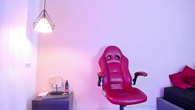 Snapshot of liapinket chatting on 04/16/26, 01:45 liapinket online show from 04/16/26, 01:45