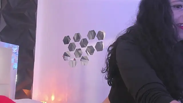 Snapshot of Katijis chatting on 03/23/26, 06:45 Katijis online show from 03/23/26, 06:45