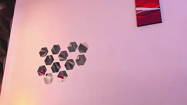 Snapshot of Katijis chatting on 04/13/26, 07:08 Katijis online show from 04/13/26, 07:08