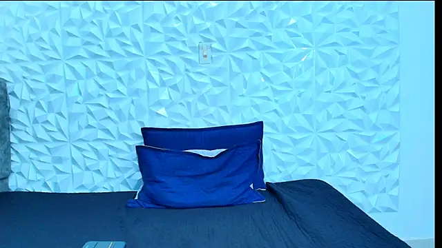 Snapshot of SOPHIA_ZC chatting on 04/14/26, 07:20 SOPHIA ZC online show from 04/14/26, 07:20