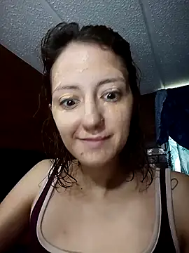 Snapshot of susanhottie1 chatting on 03/17/26, 01:47 susanhottie1 online show from 03/17/26, 01:47