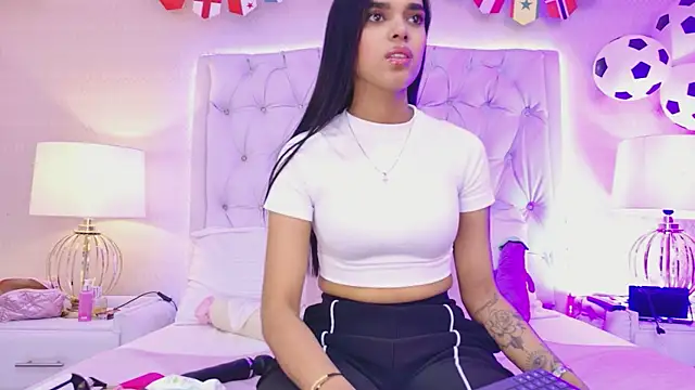 MeganRoseh online show from 07/04/26, 01:56