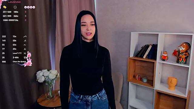 XeniaRoehl online show from 03/05/26, 07:15