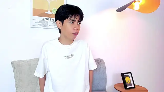 Snapshot of daniell_rdrig chatting on 03/20/26, 12:32 daniell rdrig online show from 03/20/26, 12:32