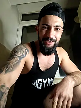 Snapshot of Tommy_Porn_ chatting on 04/23/26, 10:12 Tommy Porn online show from 04/23/26, 10:12