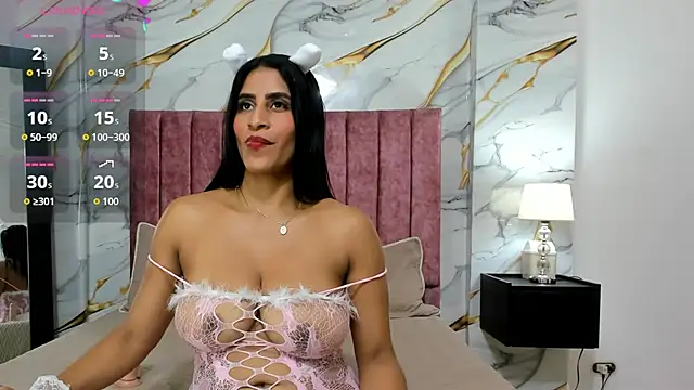 Snapshot of sachaNoir chatting on 04/17/26, 07:17 sachaNoir online show from 04/17/26, 07:17