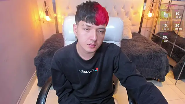 Snapshot of Santiago_morgan chatting on 03/25/26, 10:27 Santiago morgan online show from 03/25/26, 10:27