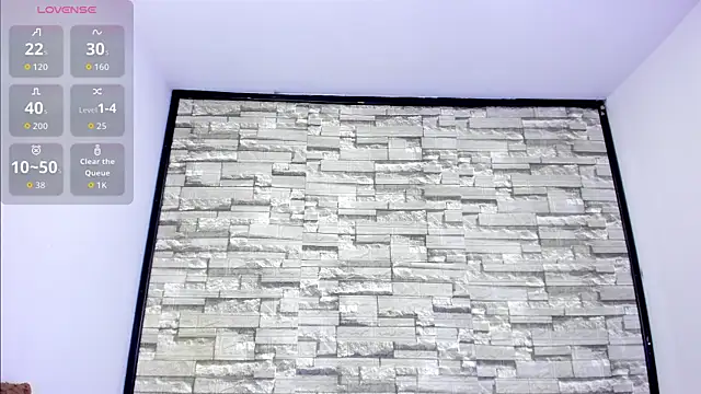 Snapshot of dave_925_ chatting on 04/17/26, 06:11 dave 925 online show from 04/17/26, 06:11