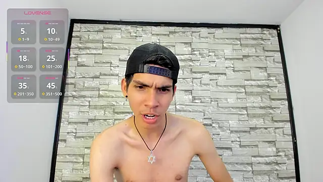 Snapshot of dave_925_ chatting on 04/18/26, 08:09 dave 925 online show from 04/18/26, 08:09