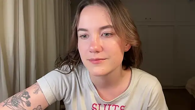 Snapshot of summerxo chatting on 03/11/26, 03:01 summerxo online show from 03/11/26, 03:01