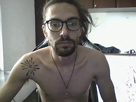 Snapshot of psycrema chatting on 03/30/26, 03:02 psycrema online show from 03/30/26, 03:02