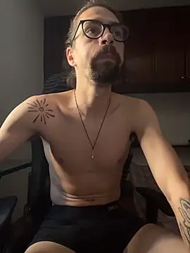 Snapshot of psycrema chatting on 04/16/26, 04:08 psycrema online show from 04/16/26, 04:08