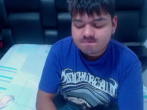 Snapshot of XNoahDeepThroatX chatting on 03/20/26, 05:56 XNoahDeepThroatX online show from 03/20/26, 05:56