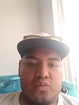 Snapshot of XNoahDeepThroatX chatting on 04/16/26, 02:51 XNoahDeepThroatX online show from 04/16/26, 02:51