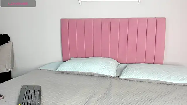 Snapshot of daniii-vgg chatting on 04/15/26, 03:19 daniii-vgg online show from 04/15/26, 03:19