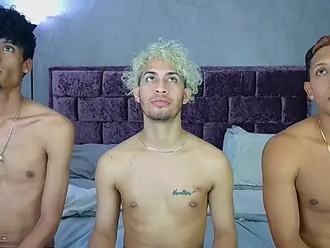 Snapshot of Wild_Squad chatting on 03/24/26, 09:31 Wild Squad online show from 03/24/26, 09:31