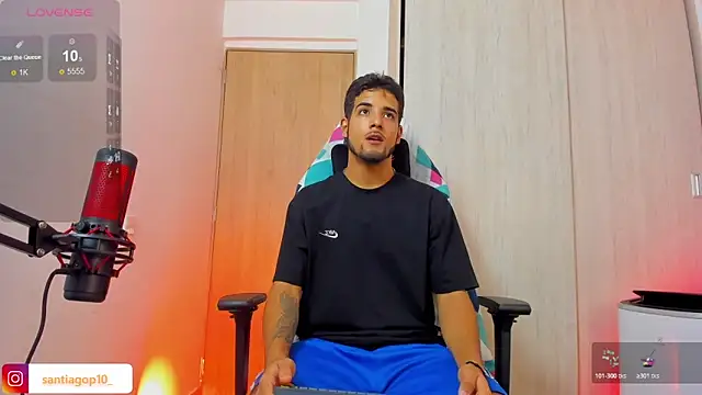 Snapshot of Alexx_Lord chatting on 04/14/26, 01:11 Alexx Lord online show from 04/14/26, 01:11