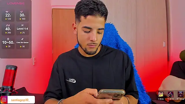 Snapshot of Alexx_Lord chatting on 04/22/26, 02:47 Alexx Lord online show from 04/22/26, 02:47