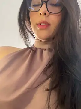 Cristal Williams online show from 03/07/26, 01:52