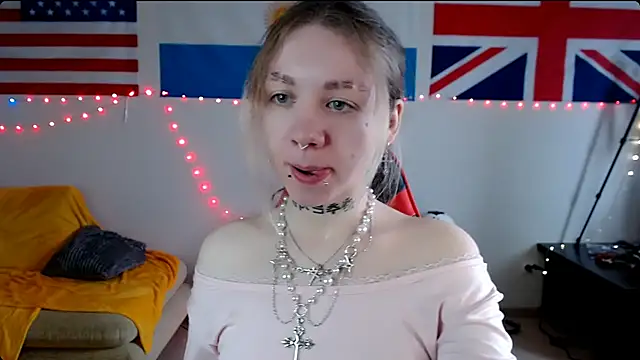 Snapshot of Nica_Kawaii chatting on 03/12/26, 05:13 Nica Kawaii online show from 03/12/26, 05:13