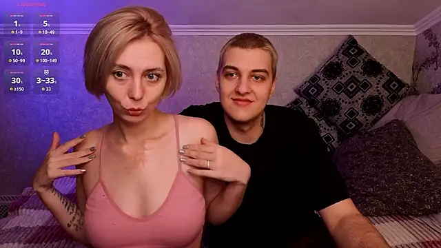 Snapshot of Blond_ice chatting on 03/13/26, 06:14 Blond ice online show from 03/13/26, 06:14