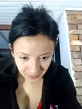 Snapshot of CynthiaMore chatting on 05/11/26, 03:29 CynthiaMore online show from 05/11/26, 03:29