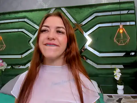 Snapshot of Candy_Stormi chatting on 03/18/26, 11:35 Candy Stormi online show from 03/18/26, 11:35