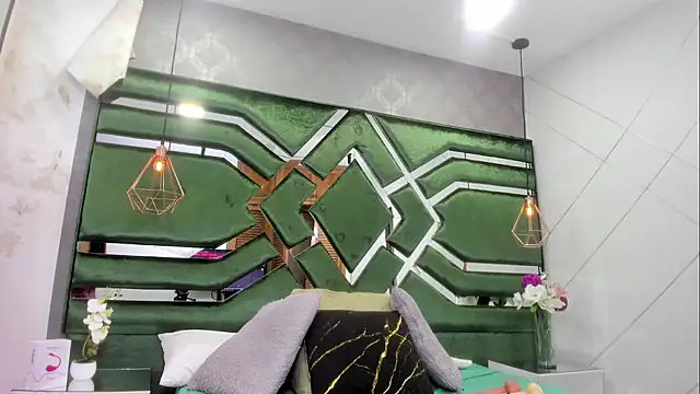 Snapshot of Candy_Stormi chatting on 04/14/26, 11:38 Candy Stormi online show from 04/14/26, 11:38