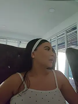Snapshot of Pretty_Julieta chatting on 03/26/26, 10:15 Pretty Julieta online show from 03/26/26, 10:15