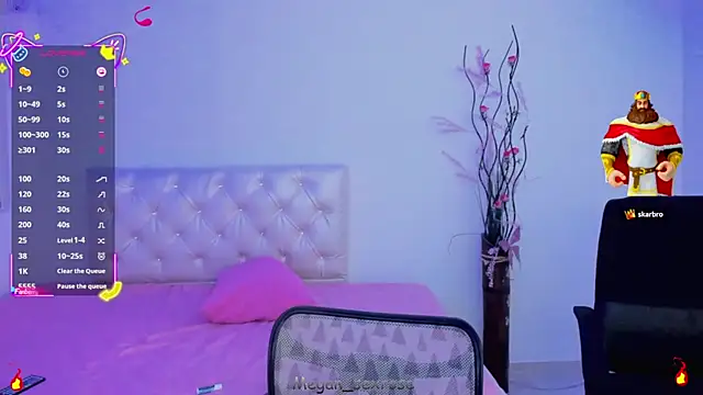 Snapshot of Megan_sexrosse chatting on 04/22/26, 04:04 Megan sexrosse online show from 04/22/26, 04:04